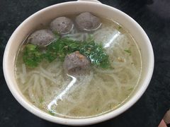 -飞厦老二手槌牛肉丸店