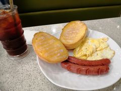 -明记港式烧腊茶餐厅(下沙店)