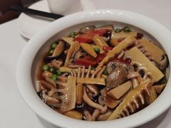 -天龙宝严素食馆(大兴善寺店)