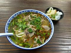 -陈记贵州遵义羊肉粉·酸汤鱼(法华镇路店)