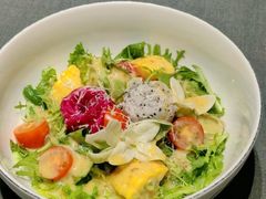 中式田园鲜蔬沙拉-沈灶河豚宴·河豚融合餐厅(汉中路店)