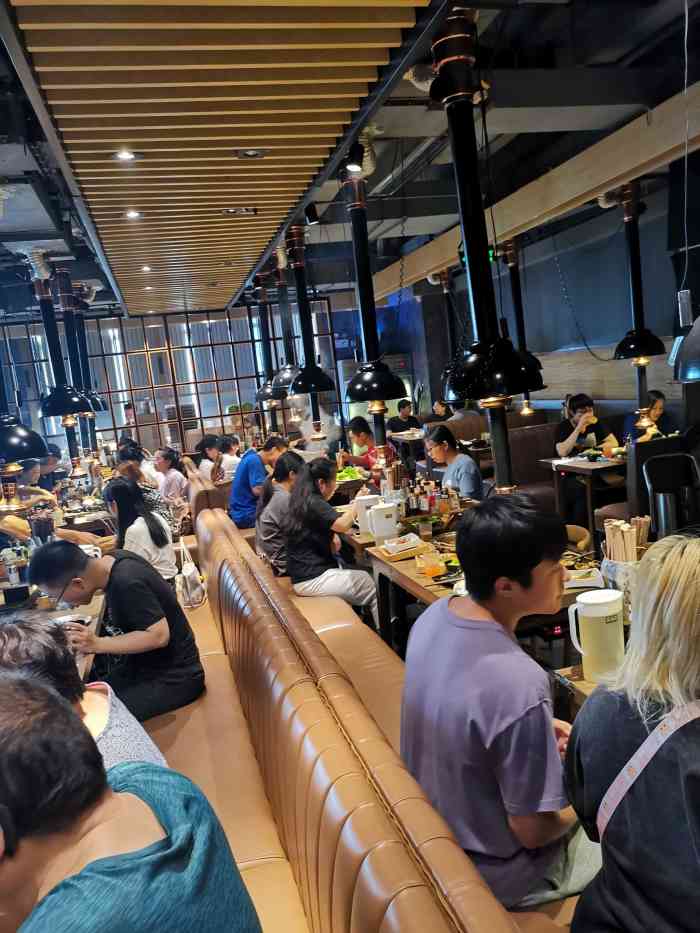火炉火自助餐(五道口购物中心店[服务]着重先说一下服务吧,整个