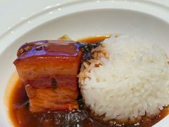 -景月阁空中食府(希尔顿酒店)