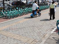 -铁西广场(地铁站)