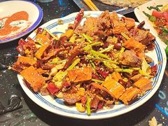 -曹掌柜小酒馆烧烤集团(宾川路店)