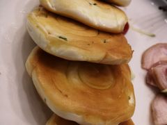 香煎葱油饼-六婶西关小厨(光塔路店)