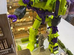 -东浩兰生上海世博展览馆