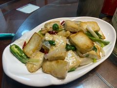 -鲁南仔·滕州炒鸡(经三路店)