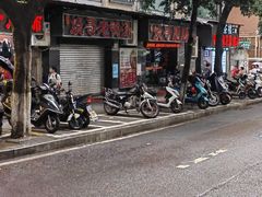 -烧哥美蛙肥肠鱼火锅·十五年社区店
