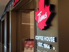门面-Tims天好咖啡·贝果(东方广场店)