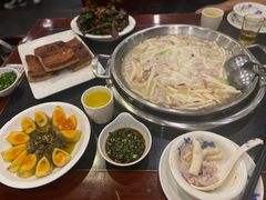 -老来福·非遗酸汤兔(凯旋路店)