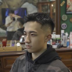 -海文先生国潮烫染男士理发馆