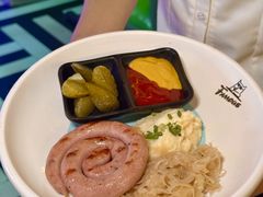 -Famous肥猫墨西哥音乐餐吧(五棵松华熙LIVE店)