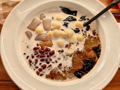 -RUXU入续糖水铺与包(卓悦中心店)