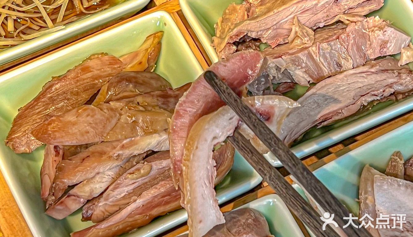 平江路本地人zui多的苏式早茶！人均30➕