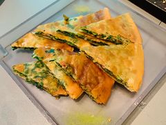韭菜鲜虾簿饼-桂满陇·杭州小馆(巴黎春天浦建店)