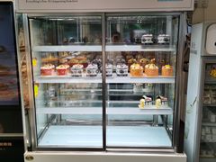 面包甜点陈列柜-御嘉隆蛋糕(幸福里店)