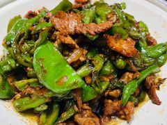 大厨辣椒炒肉-钵家大院·地道湖北菜(江夏·大花岭店)