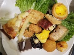 -佰烧海鲜烤肉火锅自助(世茂国际广场店)