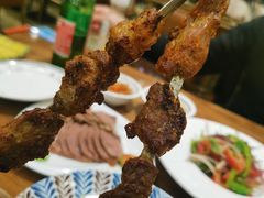 阿凡提烤羊肉串-清真·玛丽亚新疆菜主题餐厅(浙江中路店)