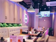 大堂-钳小柒·小龙虾蓝龙王烧烤夜宵(长寿路店)