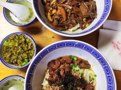 -沪西老弄堂面馆(定西路店)