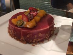 -上海佘山世茂艾美酒店