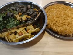 -柳州肥姨妈大骨螺蛳粉(东靖路店)