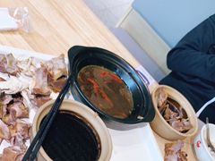 -万和春排骨砂锅米饭(新业广场店)