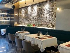 -普朗姆生蚝牛排馆 The Plump Oyster(成都摩方购物中心店)