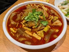 笋烧牛蹄筋-曾牛肉