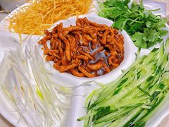 新京酱肉丝-四姐妹东北饺子(沙尾路店)