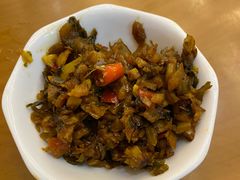 -邱芳粉店(迎宾大道旗舰店)