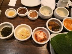 -萨拉伯尔(燕莎友谊商城店)