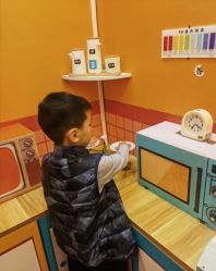 -斯坦熊亲子密室(富力广场店)