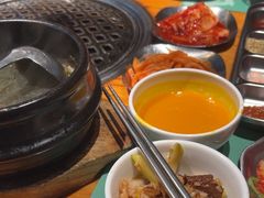 -唯成•韩国炭火烤肉 유성고기