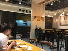 大堂-半亩良田排骨米饭(西城红场店)