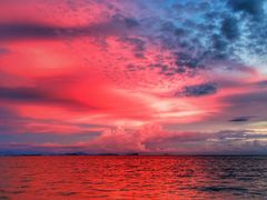 -Sunset Bar(丹绒亚路香格里拉店)