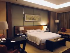 -深圳星河丽思卡尔顿酒店