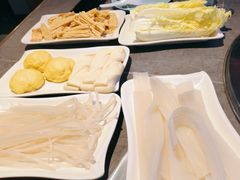-小炉灶东北菜铁锅炖