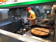 -老新隆牛肉锅贴(新街口店)