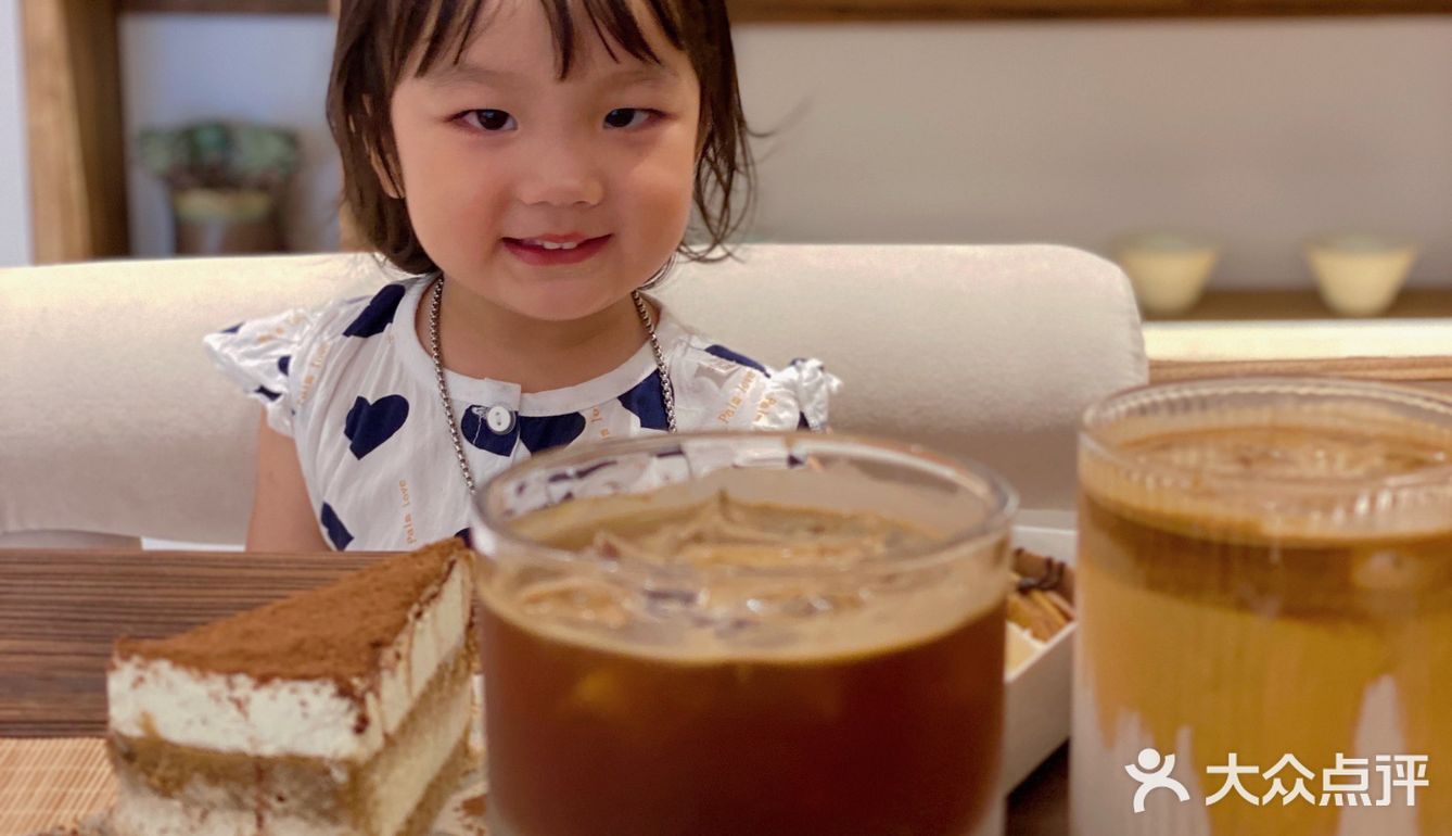 偶遇一家氛围感十足的咖啡小店☕️