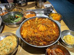 -姜虎东白丁烤肉(恒隆广场店)