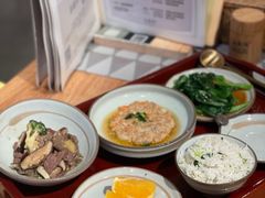 -山食间·中式营养轻餐(保利时光里店)