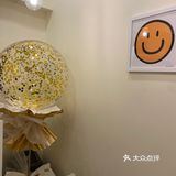 本来以为这么一大碗要几个人吃，所以四个人点了两份