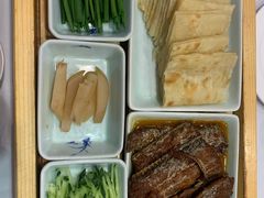 烙饼卷带鱼-东兴楼饭庄(六里桥店)