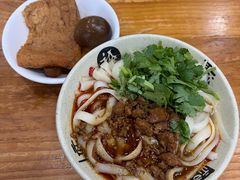 -任记七中刀削面(总店)
