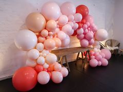 -FLOVIE FLORIST CAFE