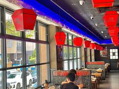 -山河屯铁锅炖·非遗东北菜(南山店)