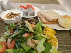 -海口绿发希尔顿酒店-田园汇自助餐·三文鱼·海鲜